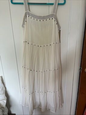 Old Navy Cream Tiered Maxi Skirt with Black Stitching